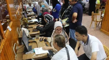 انطلاقًا من صيغة الإعلان المطلوبة وباستخدام أسلوب جذاب يتناسب مع الأخبار التعليمية، مع الحفاظ على كلمات مفتاحية مرادفة، ها هو العنوان المعاد صياغته:

انخفاض مفاجئ في درجات القبول.. الكليات والمعاهد المتاحة في تنسيق الدبلومات الفنية 2025 اليوم