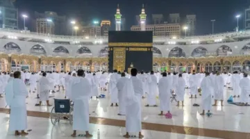 خطوات حجز رحلة العمرة 2025: قائمة الوثائق والإجراءات التي تحتاج لها الآن