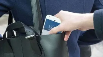 17 جريمة سرقة بأسلوب المغافلة.. اعترافات لصوص هواتف في الإسكندرية تكشف التفاصيل اليوم